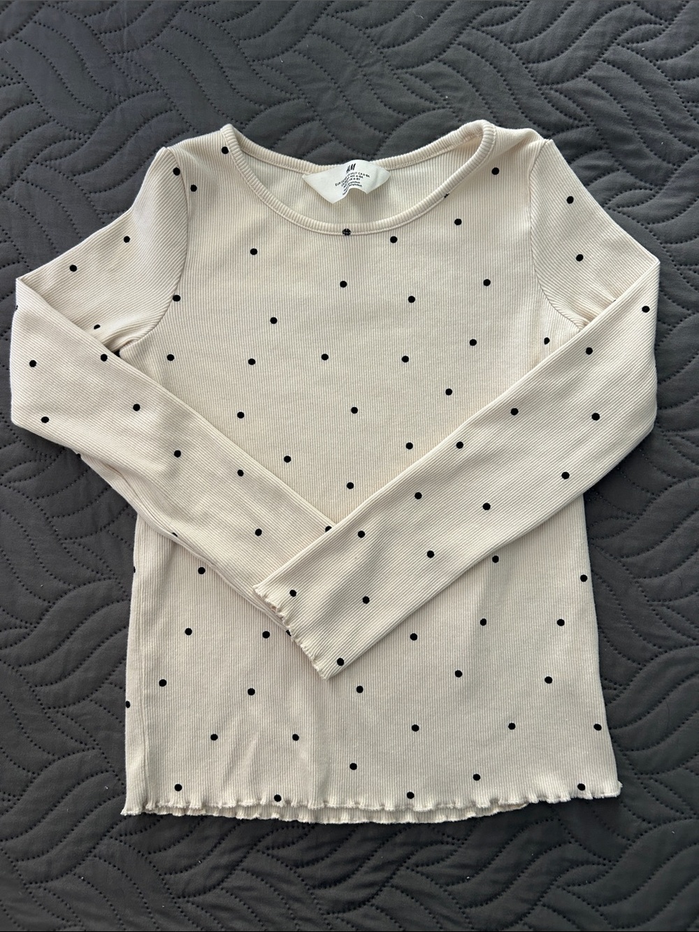EUC - ⚫️ H&M Long-Sleeve Top Black Polka Dots
